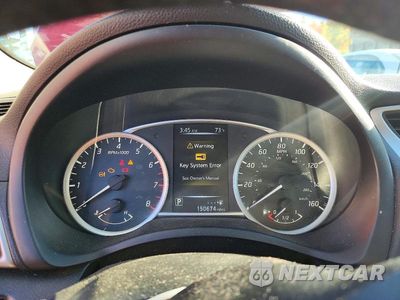 Zdjęcie 9 z 12 samochodu: 2016 NISSAN SENTRA SR VIN:3N1AB7AP4GY265705 - miniatura