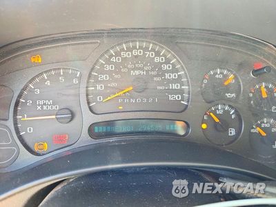 Zdjęcie 9 z 12 samochodu: 2004 GMC NEW SIERRA C1500 VIN:2GTEC19T041259629 - miniatura