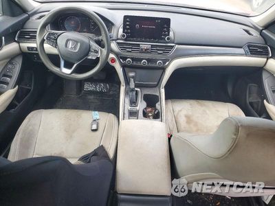 Zdjęcie 8 z 13 samochodu: 2020 HONDA ACCORD LX VIN:1HGCV1F11LA089775 - miniatura
