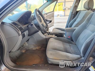 Zdjęcie 7 z 12 samochodu: 2004 HONDA ACCORD EX VIN:1HGCM56694A078059 - miniatura