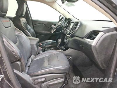 Zdjęcie 14 z 14 samochodu: 2014 JEEP CHEROKEE TRAILHAWK VIN:1C4PJMBS0EW255978 - miniatura