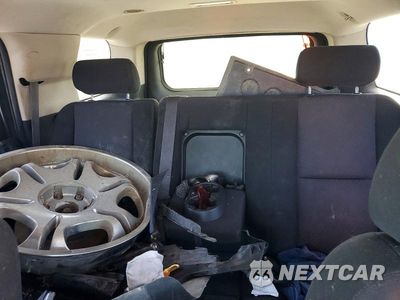 Zdjęcie 10 z 13 samochodu: 2010 CHEVROLET TAHOE C1500 LS VIN:1GNUCAE07AR112595 - miniatura