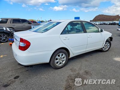 Trzecie zdjęcie samochodu z tyłu: 2002 TOYOTA CAMRY LE V6 VIN:JTDBF32KX20021612 - miniatura