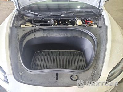 Zdjęcie 11 z 12 samochodu: 2024 TESLA MODEL 3 VIN:5YJ3E1EB2RF811800 - miniatura