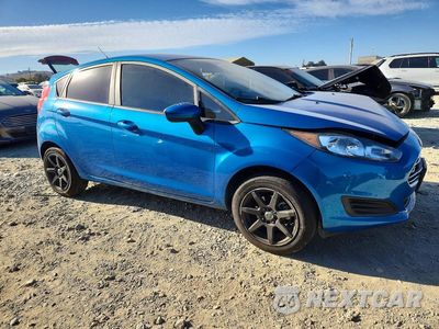 Czwarte zdjęcie samochodu z boku: 2017 FORD FIESTA SE VIN:3FADP4EJ0HM148217 - miniatura