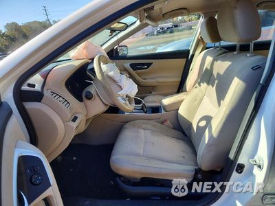 Zdjęcie 7 z 12 samochodu: 2016 NISSAN ALTIMA 2.5 S VIN:1N4AL3AP5GN342328 - miniatura