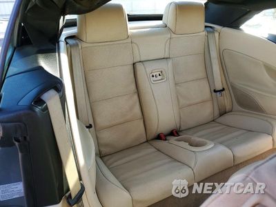 Zdjęcie 10 z 12 samochodu: 2015 VOLKSWAGEN EOS KOMFORT VIN:WVWBW8AH1FV000577 - miniatura