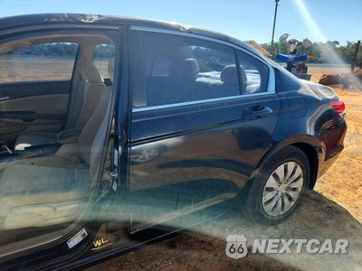 Zdjęcie 12 z 13 samochodu: 2009 HONDA ACCORD LX VIN:1HGCP26309A011692 - miniatura