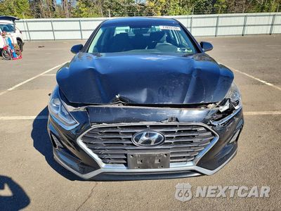 Piąte zdjęcie samochodu w środku: 2018 HYUNDAI SONATA SE VIN:5NPE24AF0JH655337 - miniatura