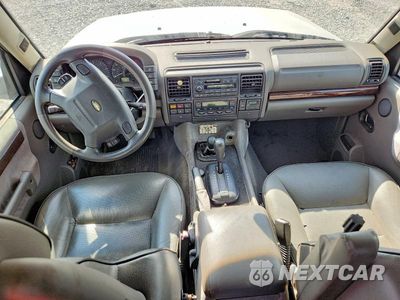 Zdjęcie 8 z 12 samochodu: 2001 LAND ROVER DISCOVERY II SE VIN:SALTY12441A295927 - miniatura
