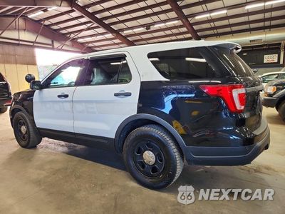 Drugie zdjęcie samochodu z przodu: 2019 FORD EXPLORER POLICE INTERCEPTOR VIN:1FM5K8AR4KGB23916 - miniatura