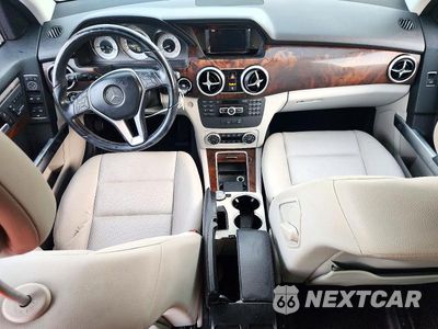 Zdjęcie 8 z 13 samochodu: 2014 MERCEDES-BENZ GLK 350 VIN:WDCGG5HB8EG266890 - miniatura