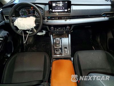 Zdjęcie 8 z 13 samochodu: 2022 MITSUBISHI OUTLANDER ES VIN:JA4J4TA85NZ047536 - miniatura