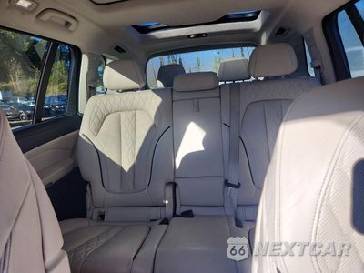 Zdjęcie 10 z 14 samochodu: 2020 BMW X7 XDRIVE40I VIN:5UXCW2C00L9B27223 - miniatura