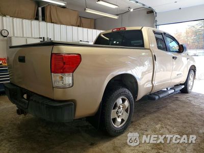 Trzecie zdjęcie samochodu z tyłu: 2010 TOYOTA TUNDRA DOUBLE CAB SR5 VIN:5TFUY5F19AX131475 - miniatura