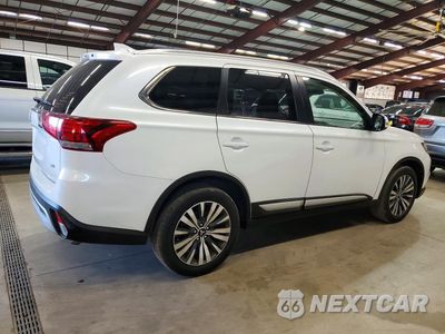 Trzecie zdjęcie samochodu z tyłu: 2020 MITSUBISHI OUTLANDER SE VIN:JA4AZ3A35LZ037737 - miniatura
