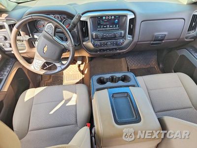 Zdjęcie 8 z 12 samochodu: 2016 CHEVROLET SILVERADO K1500 LT VIN:3GCUKREC1GG232597 - miniatura