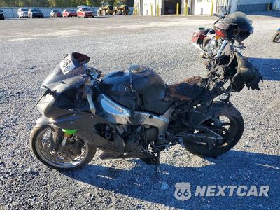 Trzecie zdjęcie samochodu z tyłu: 2005 KAWASAKI ZX636 C1 VIN:JKBZXJC1X5A002987 - miniatura