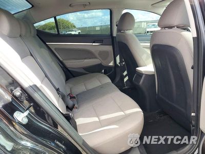 Zdjęcie 10 z 12 samochodu: 2020 HYUNDAI ELANTRA VALUE EDITION VIN:5NPD84LFXLH602056 - miniatura