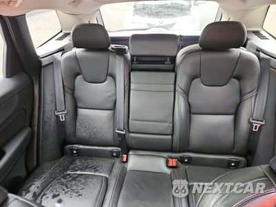 Zdjęcie 10 z 13 samochodu: 2021 VOLVO XC60 T5 INSCRIPTION VIN:YV4102RLXM1813713 - miniatura