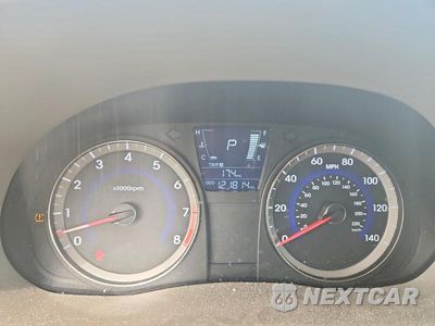 Zdjęcie 9 z 12 samochodu: 2014 HYUNDAI ACCENT GLS VIN:KMHCT4AE6EU677958 - miniatura