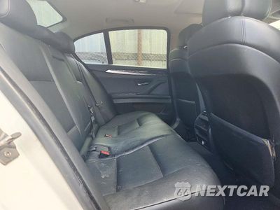 Zdjęcie 10 z 12 samochodu: 2013 BMW 528 I VIN:WBAXG5C52DDY33258 - miniatura