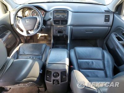 Zdjęcie 8 z 13 samochodu: 2007 HONDA PILOT EX-L VIN:2HKYF18577H511810 - miniatura