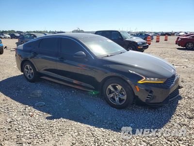 Czwarte zdjęcie samochodu z boku: 2023 KIA K5 LXS VIN:5XXG14J29PG185693 - miniatura