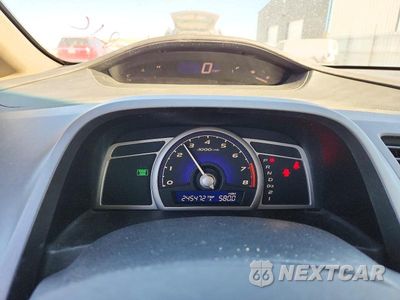 Zdjęcie 9 z 12 samochodu: 2009 HONDA CIVIC LX VIN:19XFA165X9E050683 - miniatura