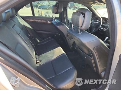 Zdjęcie 10 z 12 samochodu: 2009 MERCEDES-BENZ C 350 VIN:WDDGF56XX9R042852 - miniatura