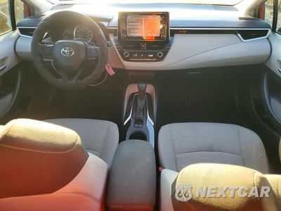Zdjęcie 8 z 13 samochodu: 2020 TOYOTA COROLLA LE VIN:JTDEPRAE7LJ011348 - miniatura