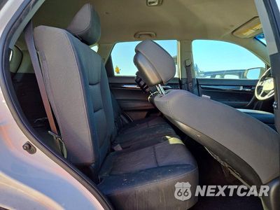 Zdjęcie 11 z 14 samochodu: 2012 KIA SORENTO LX VIN:5XYKT3A65CG298869 - miniatura