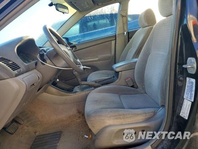 Zdjęcie 7 z 12 samochodu: 2002 TOYOTA CAMRY LE VIN:4T1BE32K62U087100 - miniatura