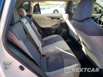 Zdjęcie 11 z 13 samochodu: 2020 TOYOTA RAV4 XLE VIN:JTMW1RFV0LD048237 - miniatura