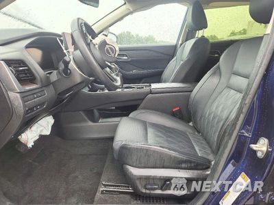 Zdjęcie 7 z 14 samochodu: 2024 NISSAN ROGUE PLATINUM VIN:JN8BT3DD8RW450377 - miniatura