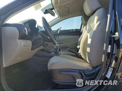 Zdjęcie 7 z 12 samochodu: 2019 KIA FORTE LXS VIN:3KPF24ADXKE037273 - miniatura