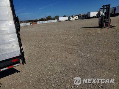 Zdjęcie 10 z 13 samochodu: 2021 ISUZU NRR BOX TRUCK VIN:JALE5W167M7302152 - miniatura