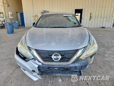 Piąte zdjęcie samochodu w środku: 2018 NISSAN ALTIMA 2.5 SV VIN:1N4AL3AP9JC161008 - miniatura
