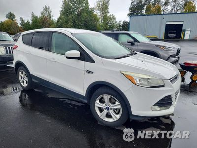Czwarte zdjęcie samochodu z boku: 2015 FORD ESCAPE SE VIN:1FMCU9GX5FUA44615 - miniatura