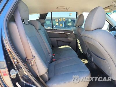 Zdjęcie 11 z 13 samochodu: 2010 HYUNDAI SANTA FE GLS VIN:5NMSG3AB4AH354563 - miniatura