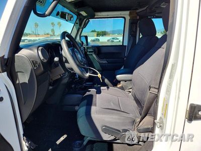 Zdjęcie 7 z 12 samochodu: 2014 JEEP WRANGLER UNLIMITED SPORT VIN:1C4BJWDG2EL317476 - miniatura