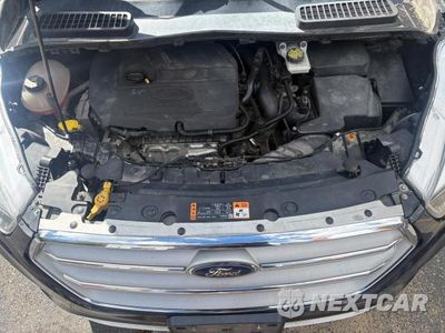 Zdjęcie 7 z 10 samochodu: 2019 FORD ESCAPE SE VIN:1FMCU9GD3KUA08485 - miniatura