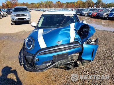 Piąte zdjęcie samochodu w środku: 2023 MINI COOPER VIN:WMW33DK01P2T52038 - miniatura