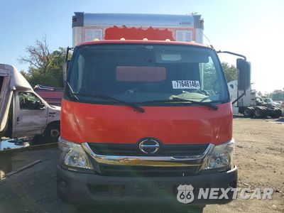 Piąte zdjęcie samochodu w środku: 2017 HINO 195 BOX TRUCK VIN:JHHSDM2H4HK005769 - miniatura