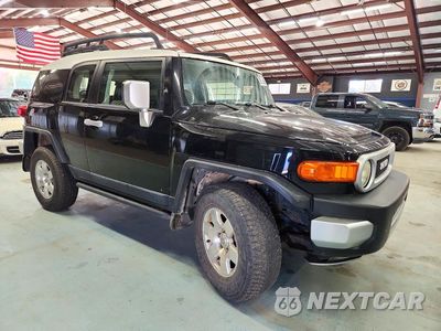 Czwarte zdjęcie samochodu z boku: 2009 TOYOTA FJ CRUISER BASE VIN:JTEBU11F49K060897 - miniatura
