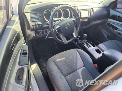 Zdjęcie 8 z 12 samochodu: 2014 TOYOTA TACOMA BASE VIN:5TFTX4CN8EX038808 - miniatura