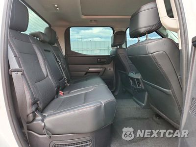 Zdjęcie 10 z 12 samochodu: 2023 TOYOTA TUNDRA TRD PRO HV VIN:5TFPC5DB5PX020146 - miniatura