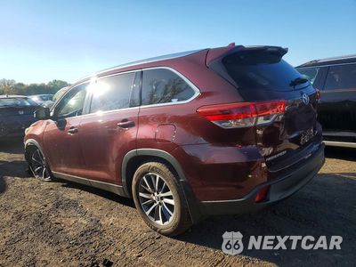Drugie zdjęcie samochodu z przodu: 2019 TOYOTA HIGHLANDER XLE VIN:5TDJZRFH5KS737593 - miniatura