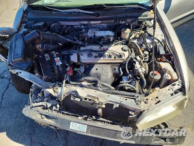 Zdjęcie 11 z 13 samochodu: 1997 HONDA ACCORD EX VIN:1HGCE189XVA006785 - miniatura