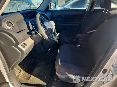 Zdjęcie 7 z 12 samochodu: 2008 SCION XB BASE VIN:JTLKE50E481048971 - miniatura
